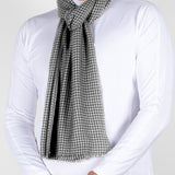 Houndstooth Stole in Cashmere